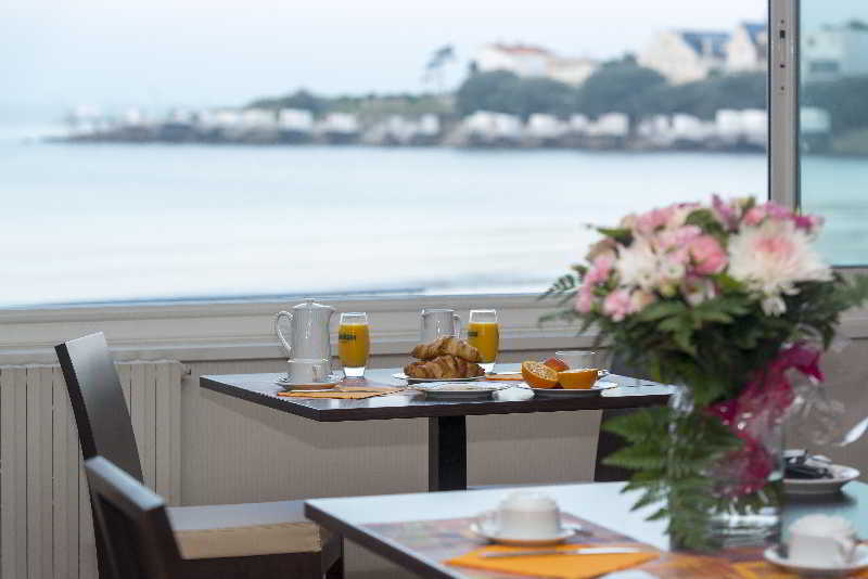 Cerise Royan - Le Grand Hotel De La Plage Екстер'єр фото