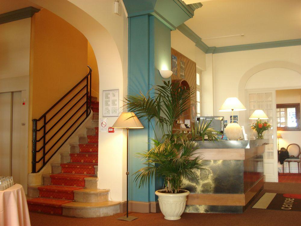 Cerise Royan - Le Grand Hotel De La Plage Екстер'єр фото