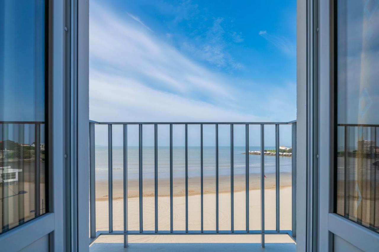 Cerise Royan - Le Grand Hotel De La Plage Екстер'єр фото