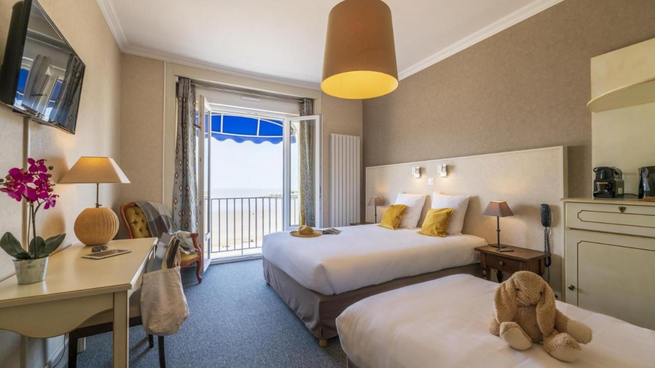 Cerise Royan - Le Grand Hotel De La Plage Екстер'єр фото