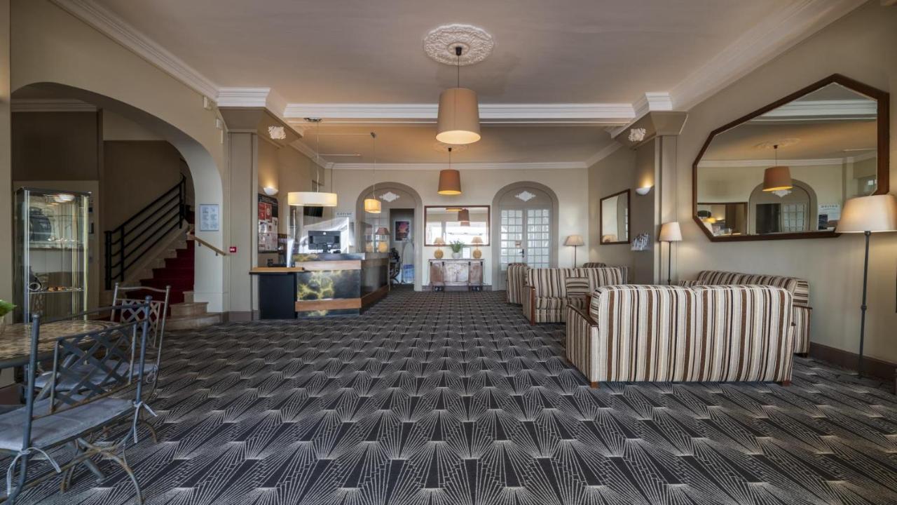 Cerise Royan - Le Grand Hotel De La Plage Екстер'єр фото