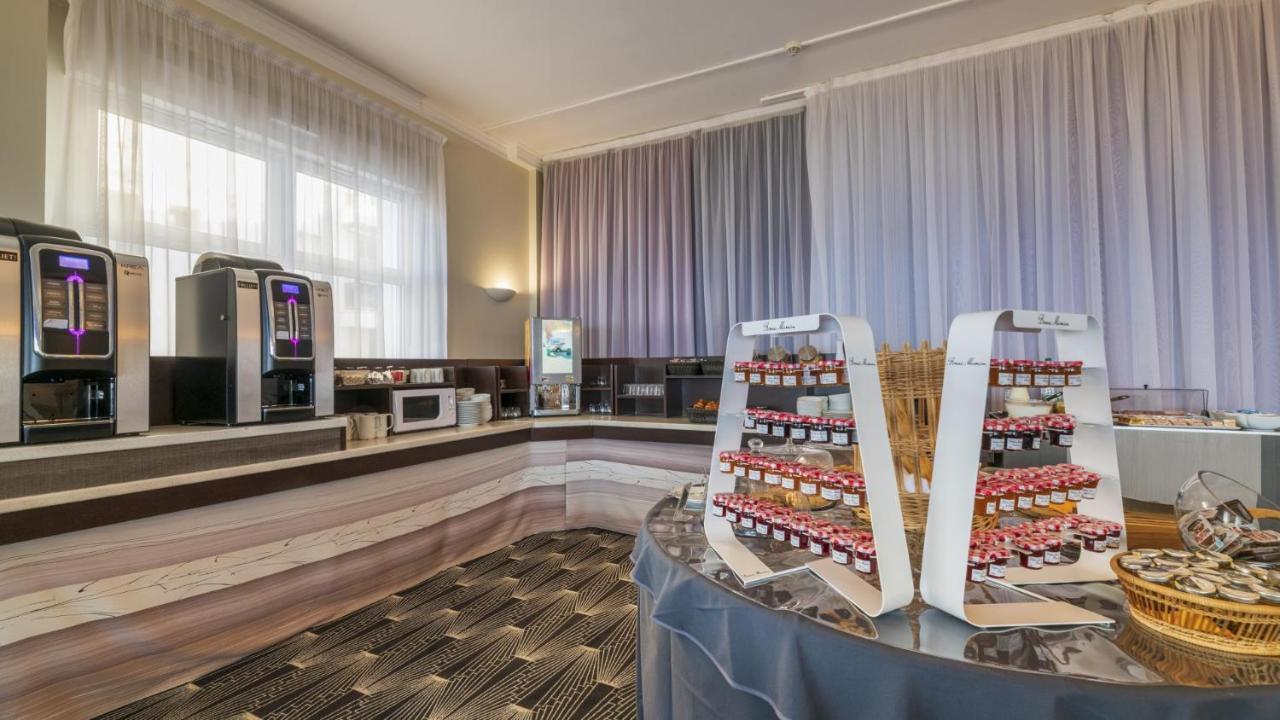 Cerise Royan - Le Grand Hotel De La Plage Екстер'єр фото